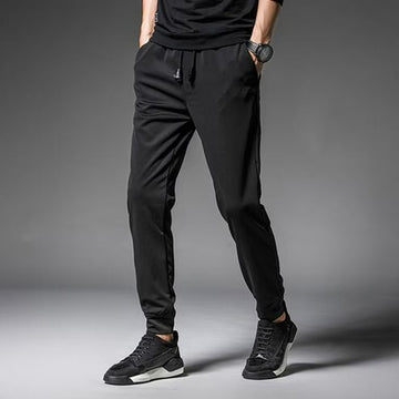 PLAIN BLACK TROUSER